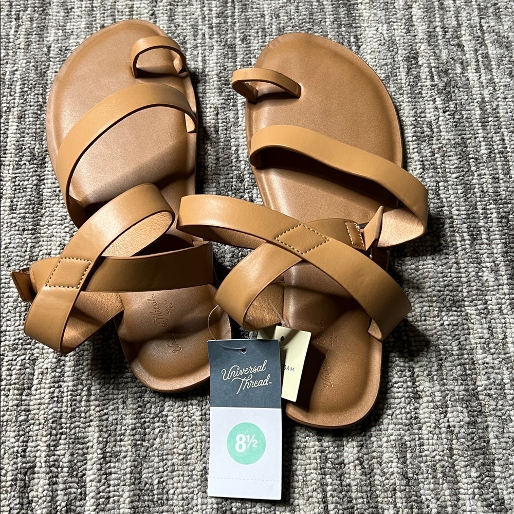 Universal Thread Sol Toe Loop Ankle Strap Sandals Various Sizes - Picture 2 of 7